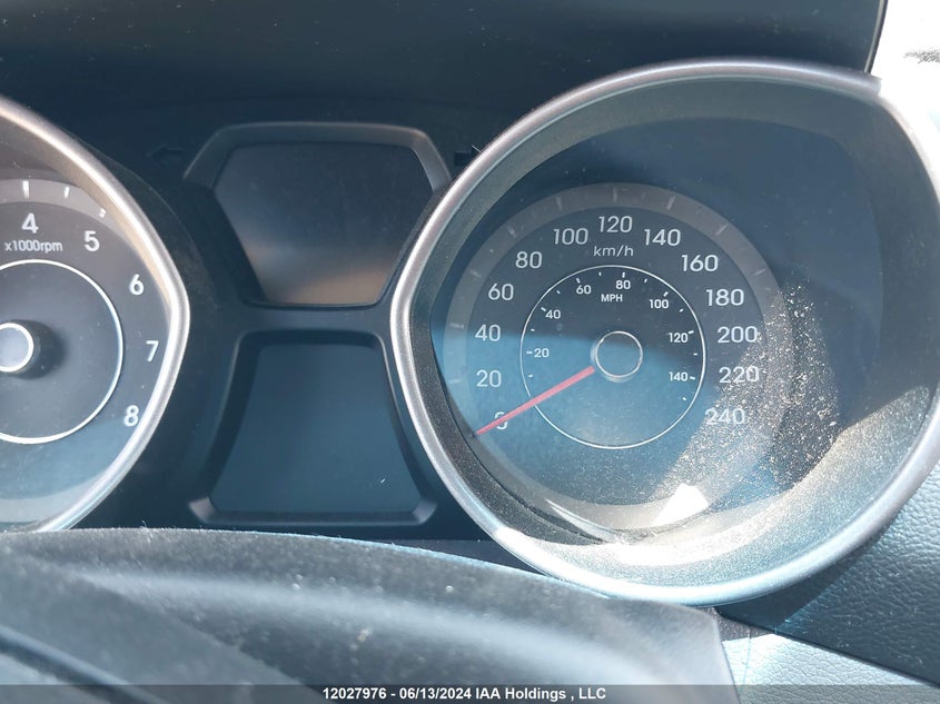 2013 Hyundai Elantra Gls/Limited VIN: 5NPDH4AE6DH240254 Lot: 12027976