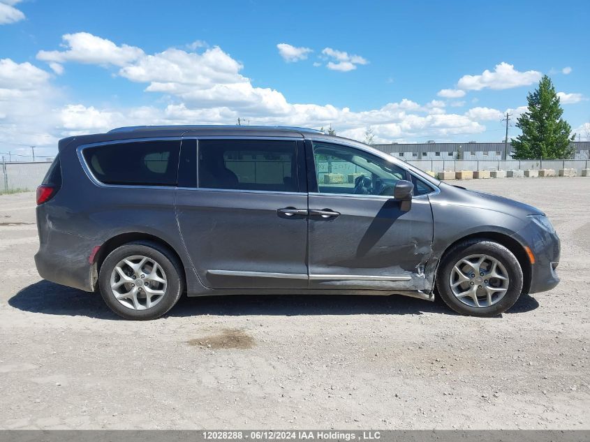 2017 Chrysler Pacifica Touring L Plus VIN: 2C4RC1EG5HR529827 Lot: 12028288