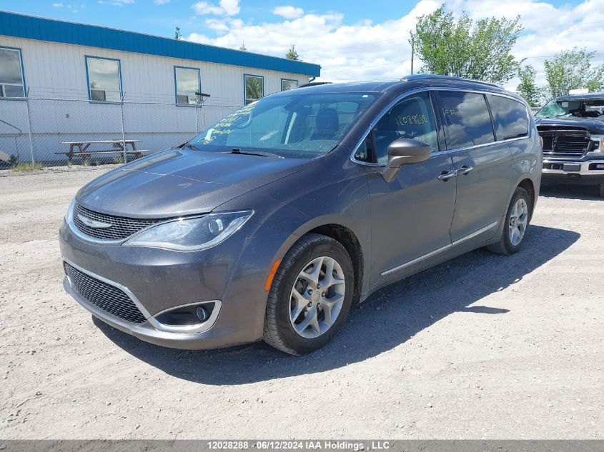 2017 Chrysler Pacifica Touring L Plus VIN: 2C4RC1EG5HR529827 Lot: 12028288