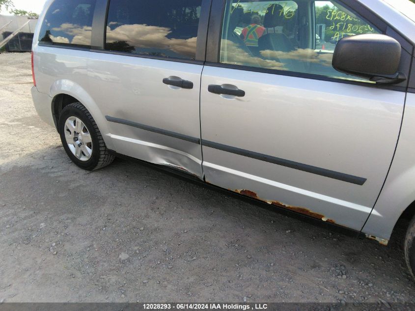 2010 Dodge Grand Caravan Se VIN: 2D4RN4DE1AR208176 Lot: 12028293