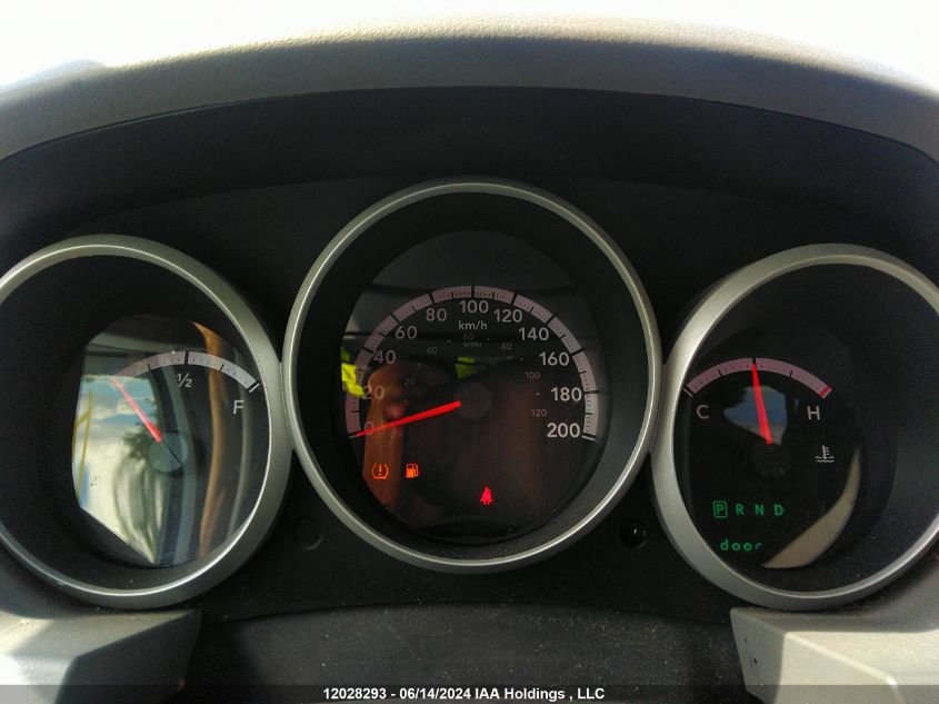 2010 Dodge Grand Caravan Se VIN: 2D4RN4DE1AR208176 Lot: 12028293