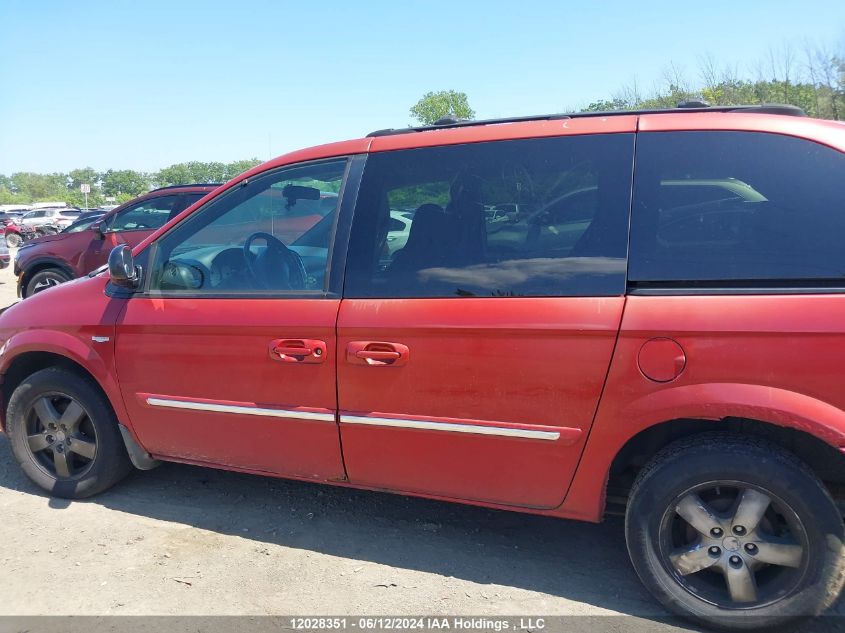 2004 Dodge Caravan Se VIN: 1D4GP25R34B573209 Lot: 12028351