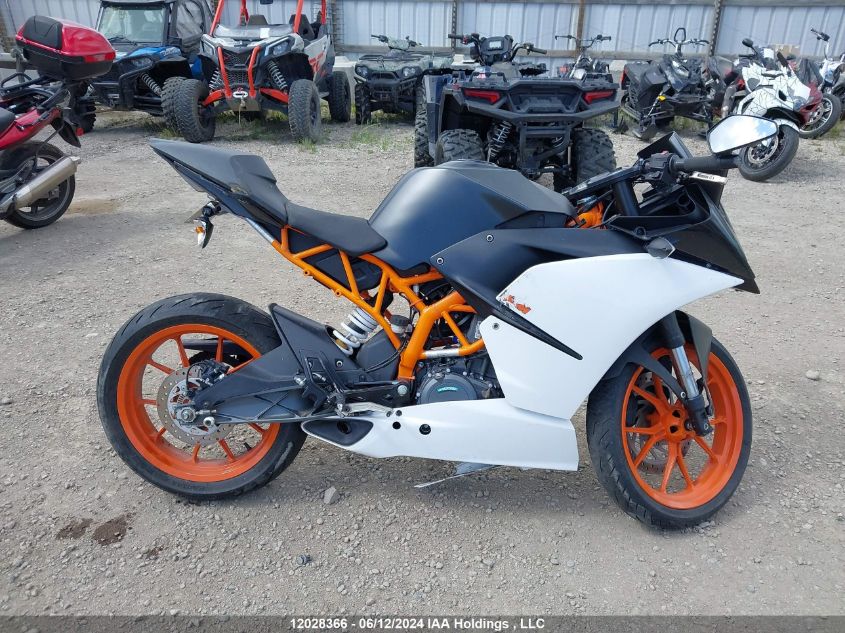 2015 Ktm 390 Duke VIN: MD2JYJ407FC221125 Lot: 12028366