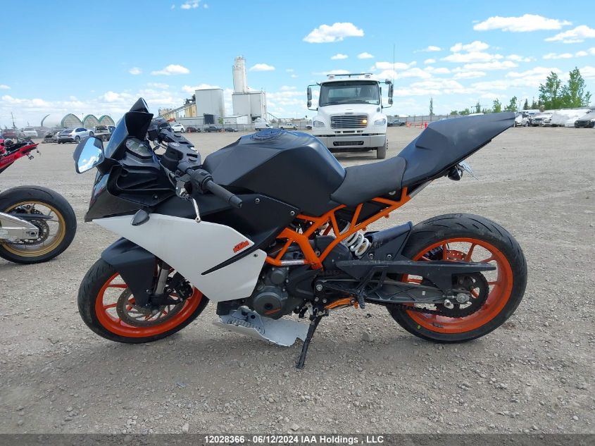 2015 Ktm 390 Duke VIN: MD2JYJ407FC221125 Lot: 12028366