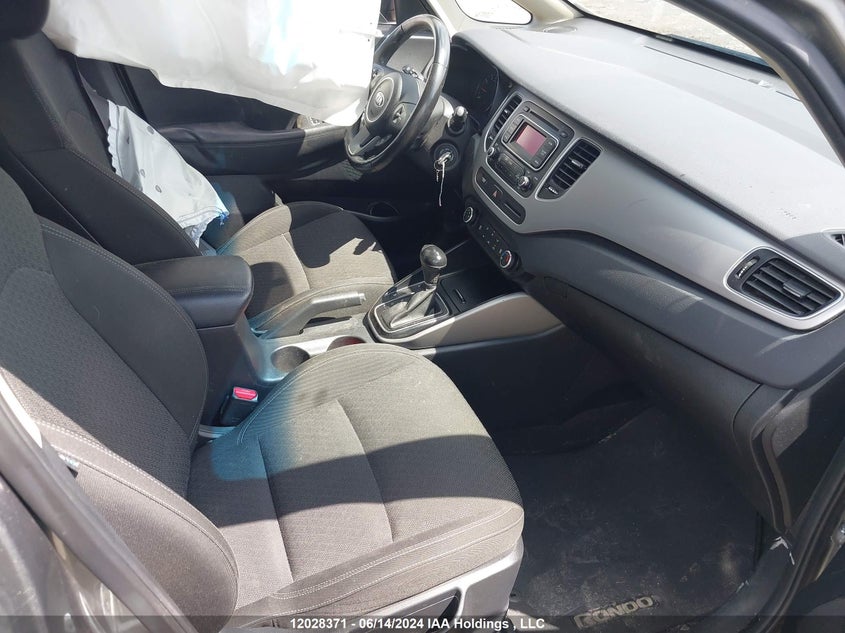 2017 Kia Rondo VIN: KNAHT8A38H7176618 Lot: 12028371