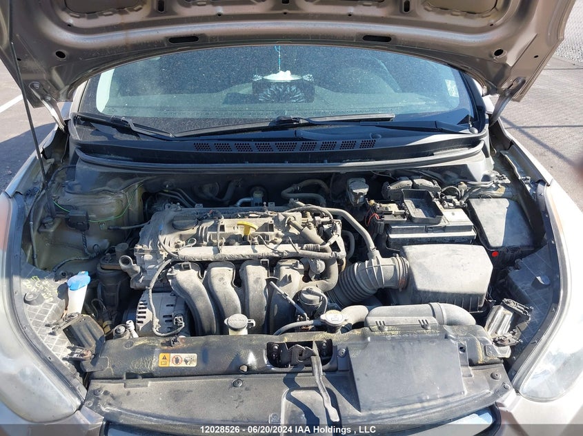 2013 Hyundai Elantra Limited VIN: 5NPDH4AE8DH441153 Lot: 12028526