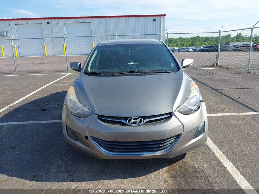 2013 Hyundai Elantra Limited VIN: 5NPDH4AE8DH441153 Lot: 12028526