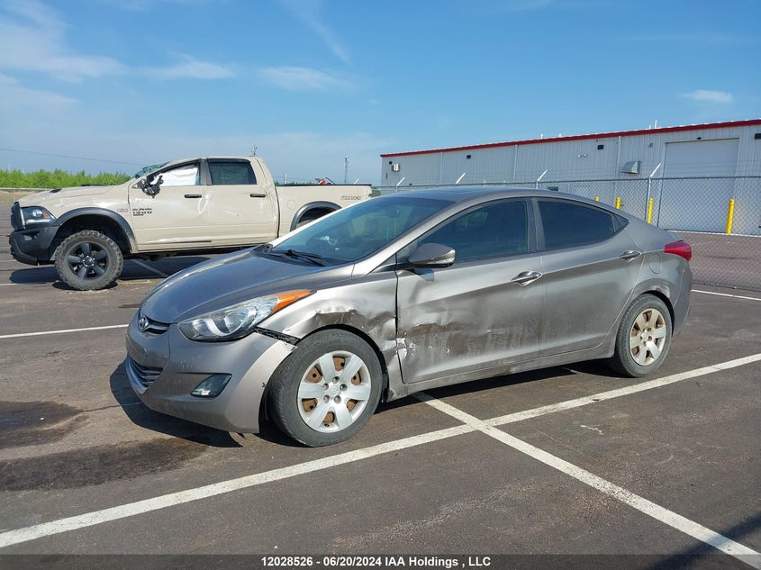 2013 Hyundai Elantra Limited VIN: 5NPDH4AE8DH441153 Lot: 12028526