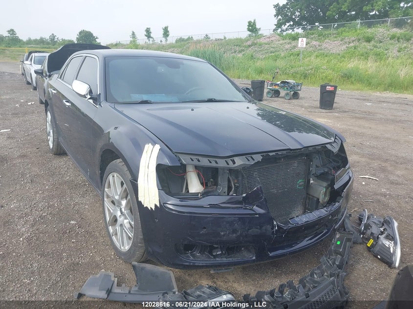 2011 Chrysler 300C VIN: 2C3CA6CTXBH572795 Lot: 12028616