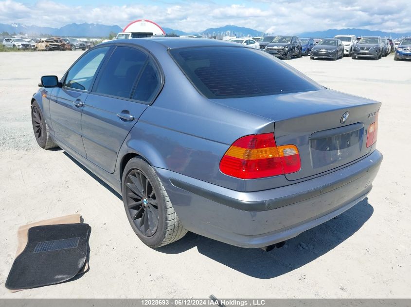 2005 BMW 3 Series VIN: WBAEV13445KL23911 Lot: 12028693