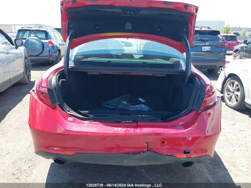 2022 Alfa Romeo Giulia Sprint Awd VIN: ZARFANANXN7652773 Lot: 12028739