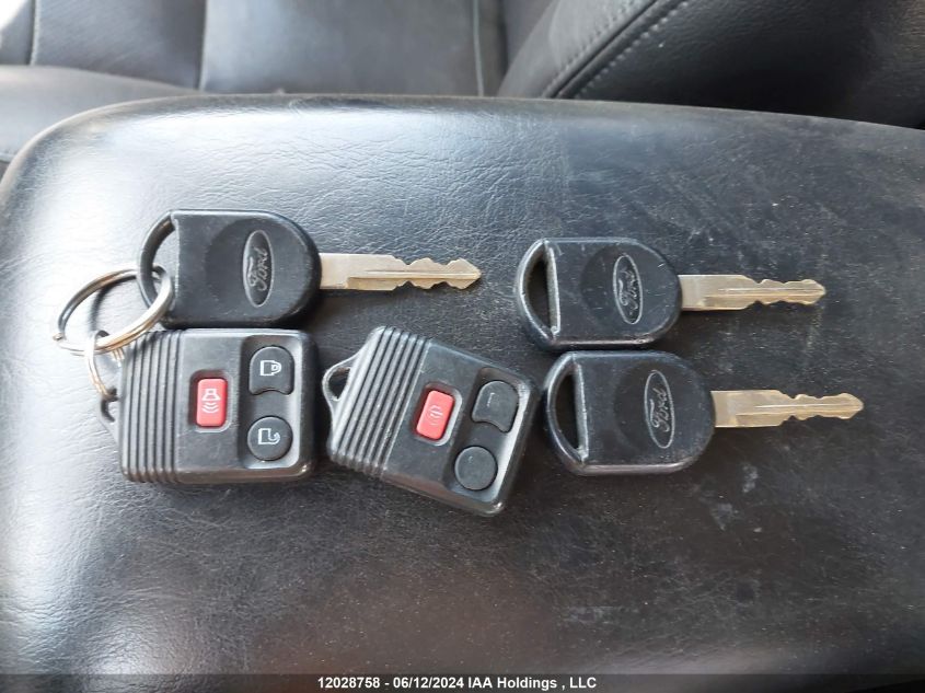 2005 Ford Escape Limited VIN: 1FMCU94115KC42134 Lot: 12028758