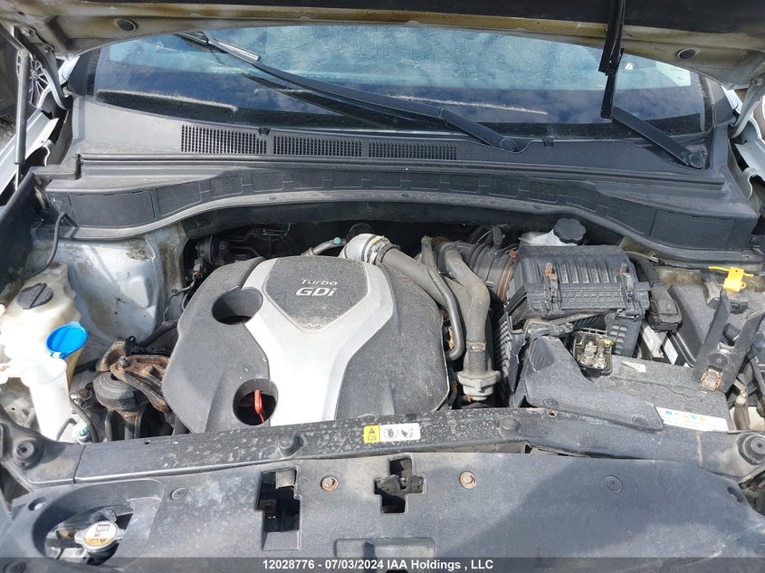 2015 Hyundai Santa Fe Sport 2.0T Premium VIN: 5XYZUDLA0FG294395 Lot: 12028776