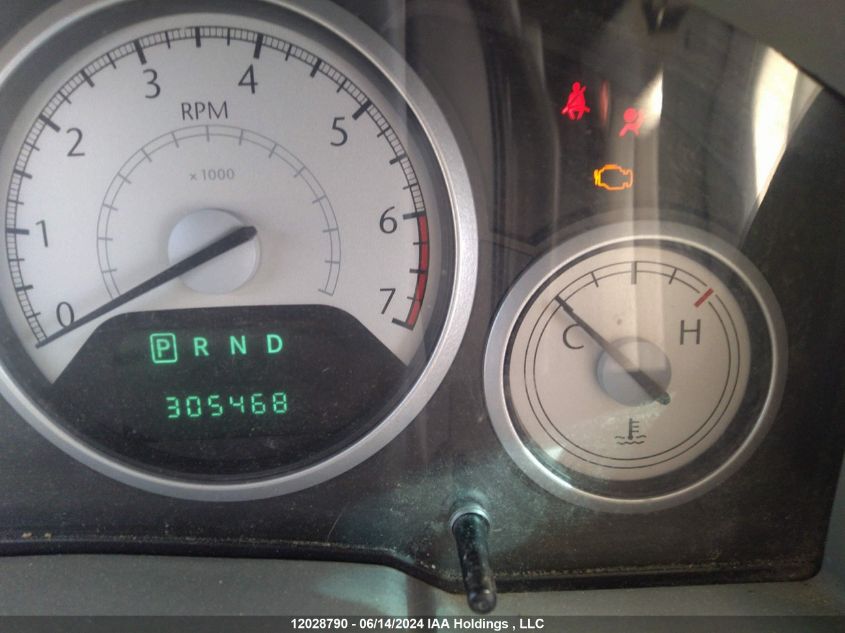 2008 Chrysler Town & Country Touring VIN: 2A8HR54P88R811357 Lot: 12028790