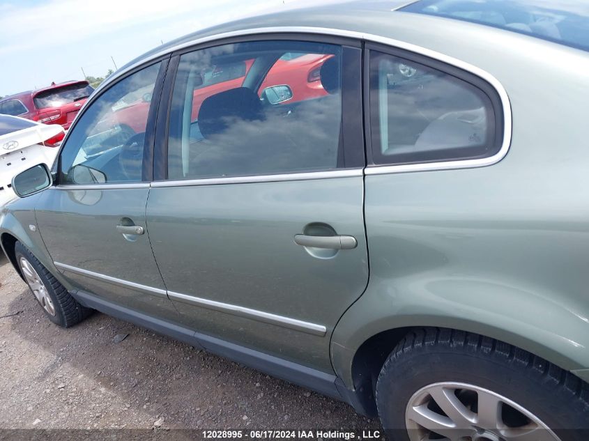 2002 Volkswagen Passat Gls VIN: WVWPD63B32P244772 Lot: 12028995