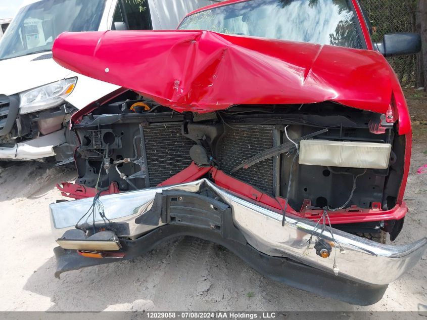 1998 GMC Sierra 1500 VIN: 1GTEC14W3WZ525608 Lot: 12029058