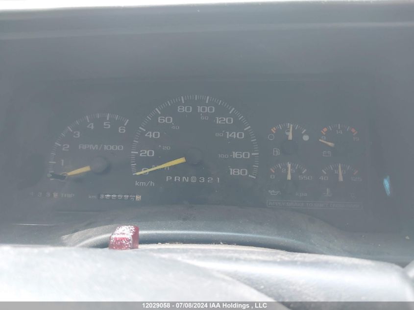 1998 GMC Sierra 1500 VIN: 1GTEC14W3WZ525608 Lot: 12029058