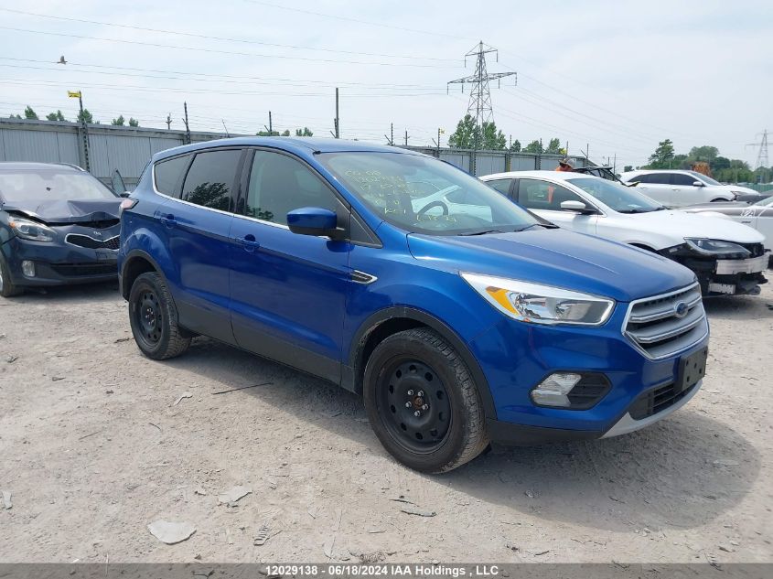 2017 Ford Escape Se VIN: 1FMCU0GDXHUE58705 Lot: 12029138