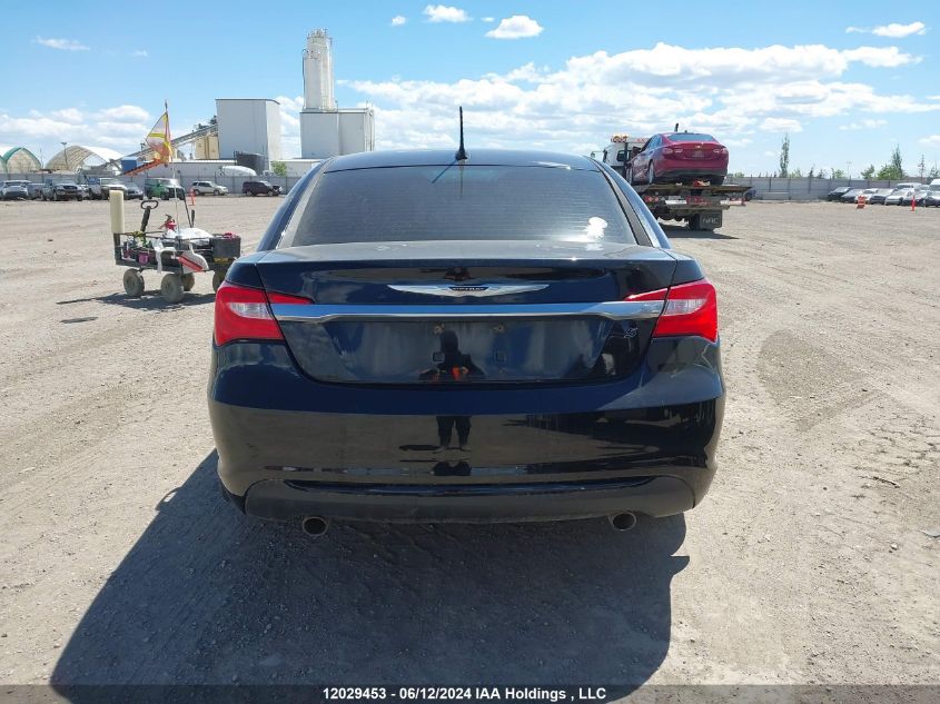 2013 Chrysler 200 S VIN: 1C3CCBHG7DN668215 Lot: 12029453
