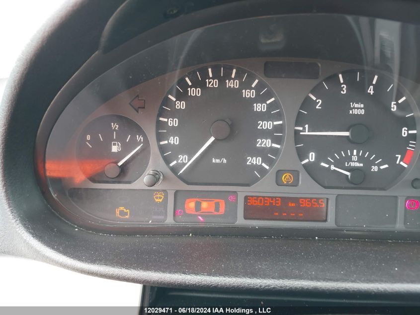 2004 BMW 3 Series VIN: WBAEV13494KL10781 Lot: 12029471