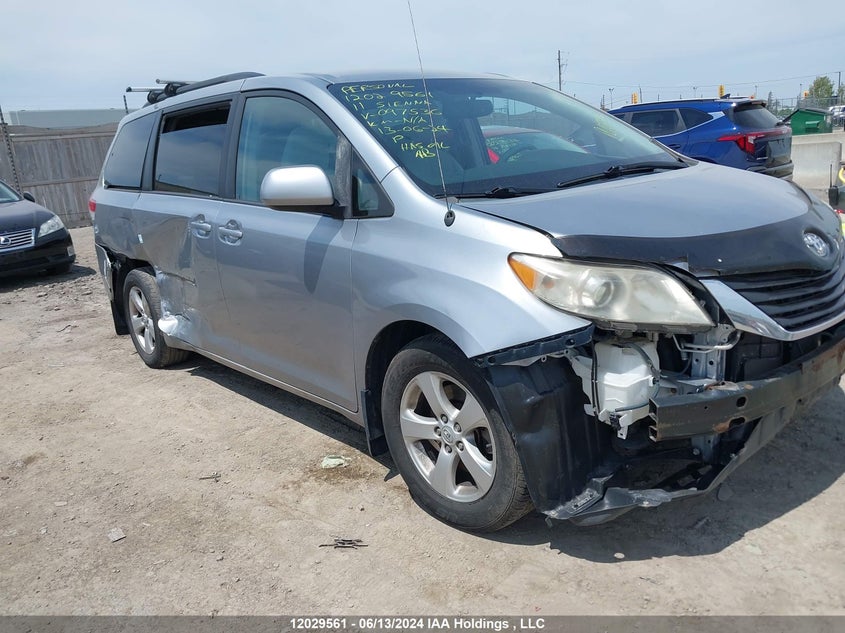 2011 Toyota Sienna Le VIN: 5TDKK3DC6BS097536 Lot: 12029561