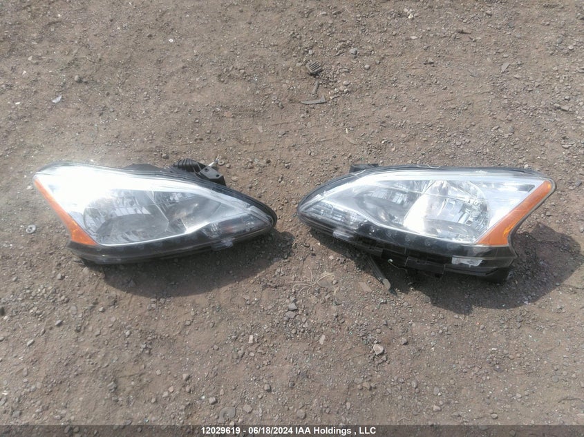 2014 Nissan Sentra S/Sv/Sr/Sl VIN: 3N1AB7AP9EL636643 Lot: 12029619