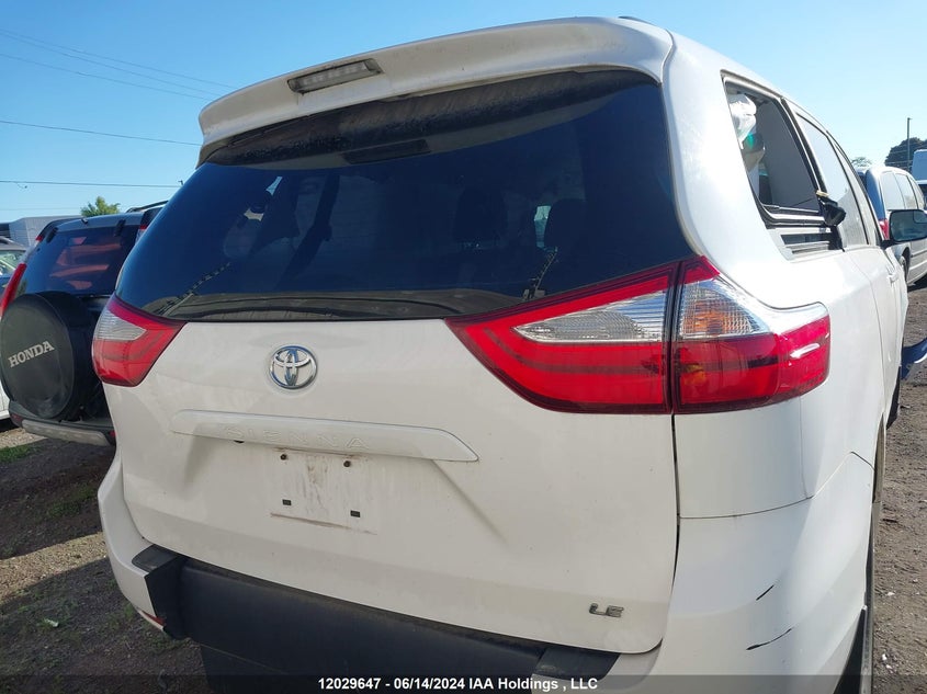 2016 Toyota Sienna Le VIN: 5TDKK3DC6GS700427 Lot: 12029647