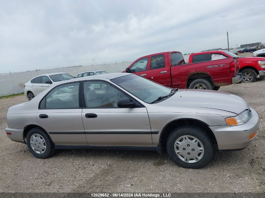 1996 Honda Accord Lx VIN: 1HGCD5618TA805226 Lot: 12029652