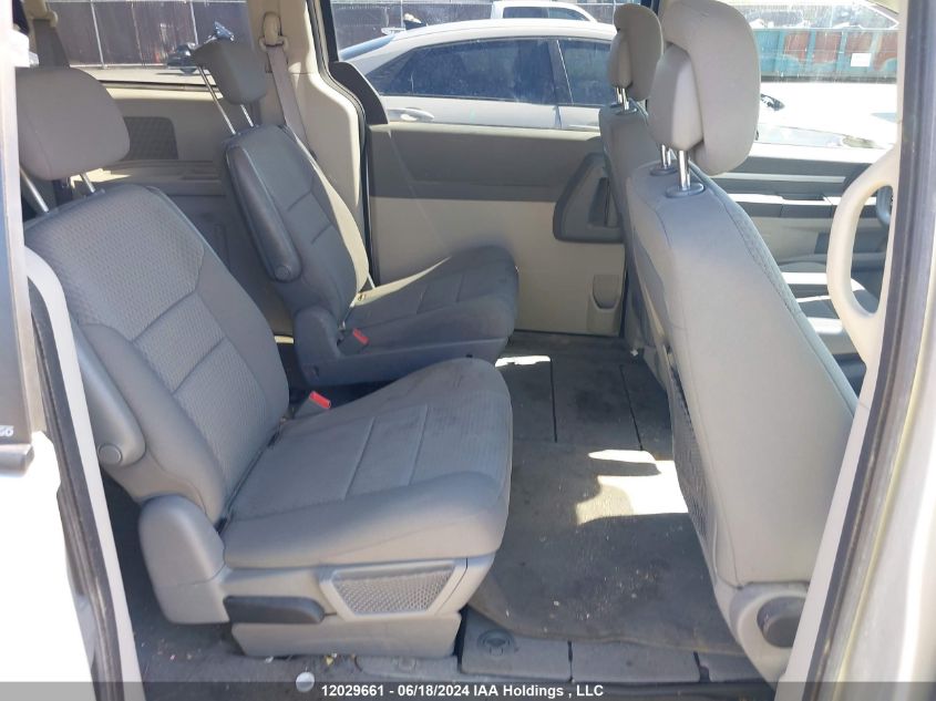 2010 Dodge Grand Caravan Se VIN: 2D4RN4DE1AR378781 Lot: 12029661