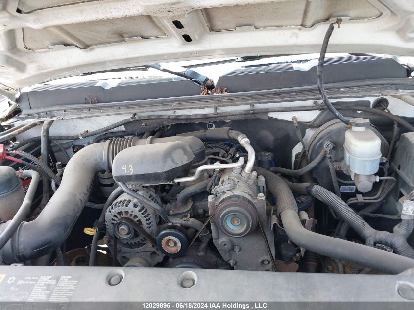 2010 Chevrolet Silverado 1500 VIN: 1GCPCPEX7AZ252040 Lot: 12029895