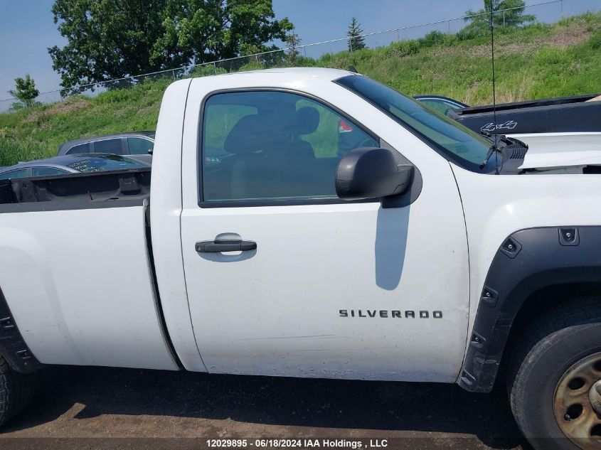 2010 Chevrolet Silverado 1500 VIN: 1GCPCPEX7AZ252040 Lot: 12029895