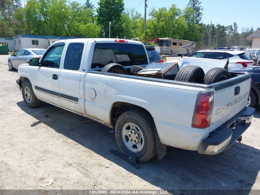 2003 Chevrolet Silverado 1500 VIN: 2GCEC19V831318054 Lot: 12029899