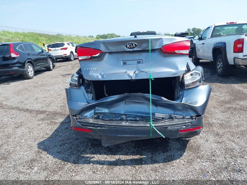 2018 Kia Forte VIN: 3KPFL4A70JE205217 Lot: 12029961