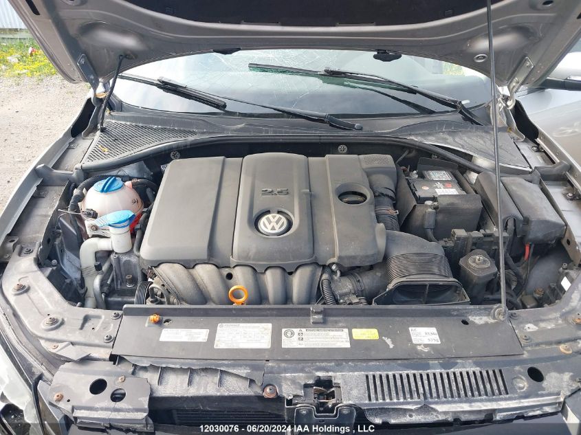 2013 Volkswagen Passat VIN: 1VWAH7A34DC008117 Lot: 12030076