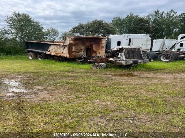 1NPAXBEXOYD533559 2000 Peterbilt 357 auction photo 1