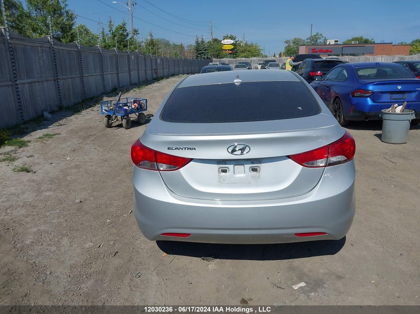 2013 Hyundai Elantra Gls VIN: 5NPDH4AE6DH263842 Lot: 12030236