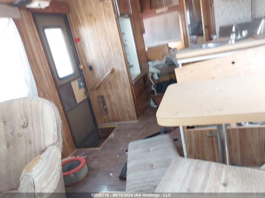 1986 Ford Econoline E350 Cutaway Van VIN: 1FDKE301GHA68336 Lot: 12030715