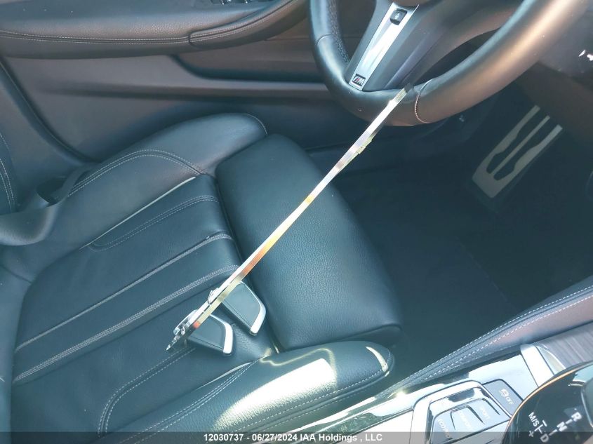 2020 BMW 5 Series VIN: WBAJR7C01LWW65373 Lot: 12030737