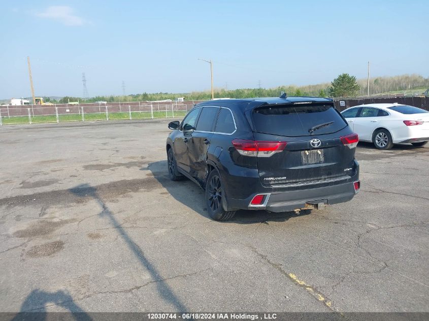 2019 Toyota Highlander Xle VIN: 5TDJZRFH8KS988785 Lot: 12030744