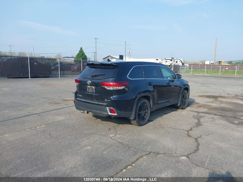 2019 Toyota Highlander Xle VIN: 5TDJZRFH8KS988785 Lot: 12030744