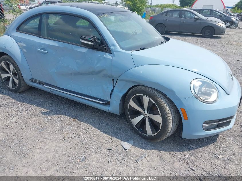 2013 Volkswagen Beetle 2.0T Fender Edition/2.0T Turbo/R-Line VIN: 3VWV67AT6DM612578 Lot: 12030817