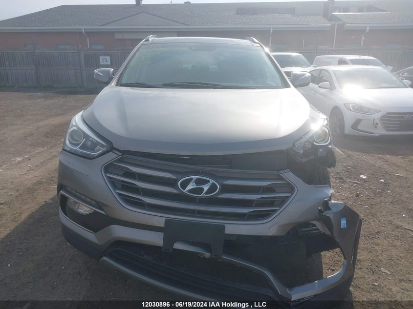 2017 Hyundai Santa Fe Sport 2.4 Luxury VIN: 5NMZUDLB8HH038779 Lot: 12030896