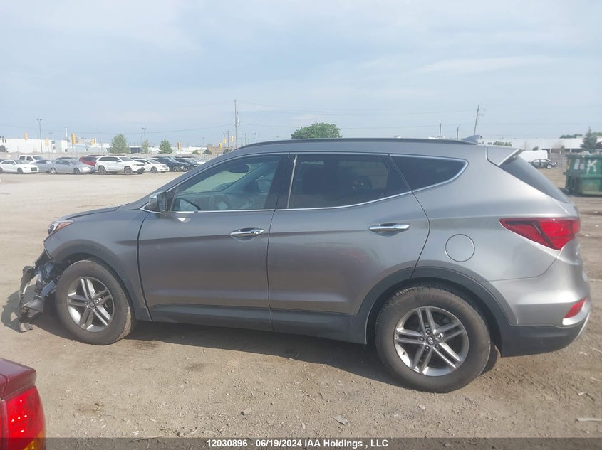 2017 Hyundai Santa Fe Sport 2.4 Luxury VIN: 5NMZUDLB8HH038779 Lot: 12030896