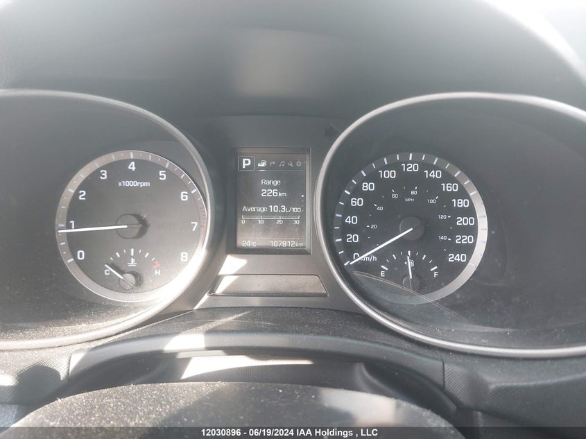 2017 Hyundai Santa Fe Sport 2.4 Luxury VIN: 5NMZUDLB8HH038779 Lot: 12030896