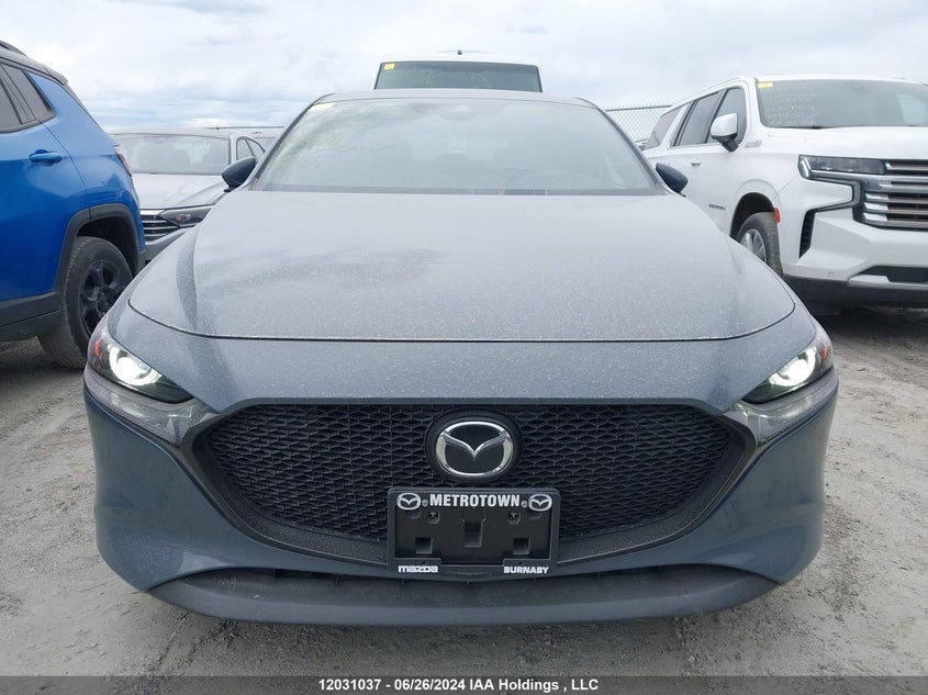 2019 Mazda 3 Preferred VIN: JM1BPAMM5K1147158 Lot: 12031037