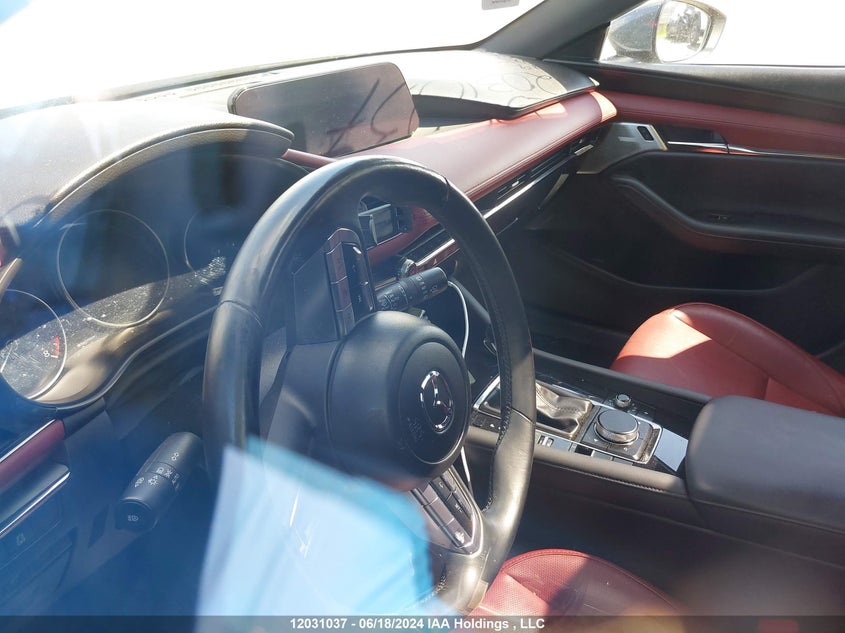 2019 Mazda 3 Preferred VIN: JM1BPAMM5K1147158 Lot: 12031037