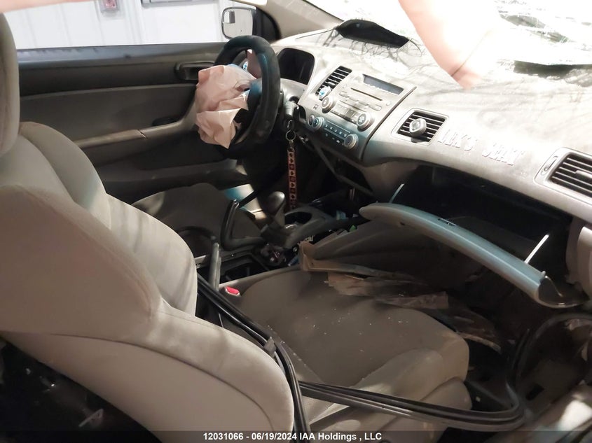 2010 Honda Civic Dx-G VIN: 2HGFG1B32AH000955 Lot: 12031066