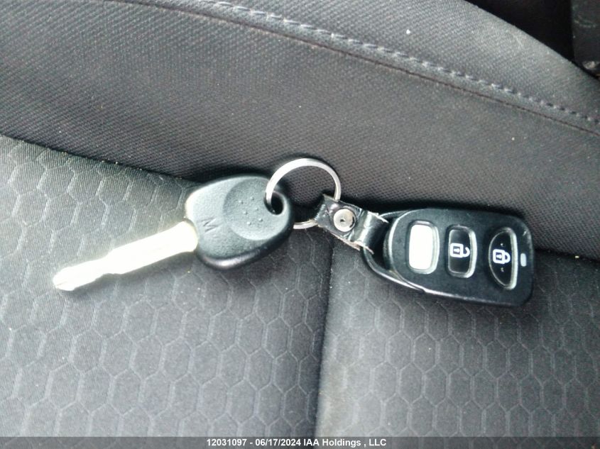 2019 Hyundai Elantra VIN: KMHD74LF8KU881493 Lot: 12031097