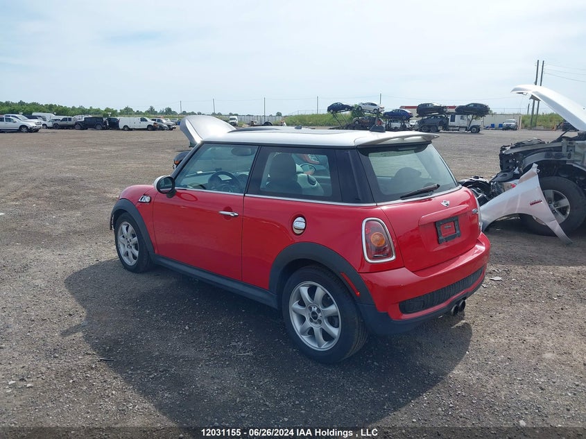 2010 Mini Cooper Hardtop VIN: WMWMF7C59ATW88500 Lot: 12031155