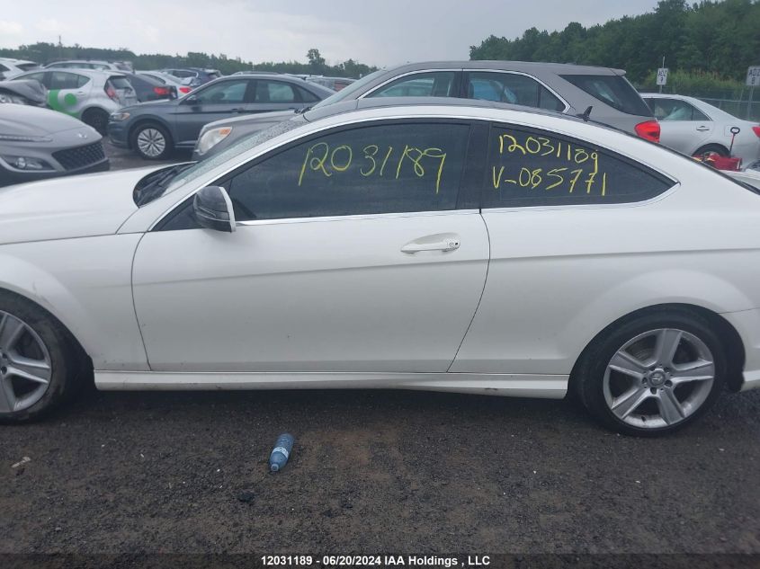 2013 Mercedes-Benz C-Class VIN: WDDGJ8JB5DG085771 Lot: 12031189